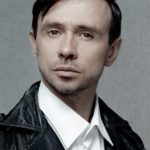 Имя артиста
